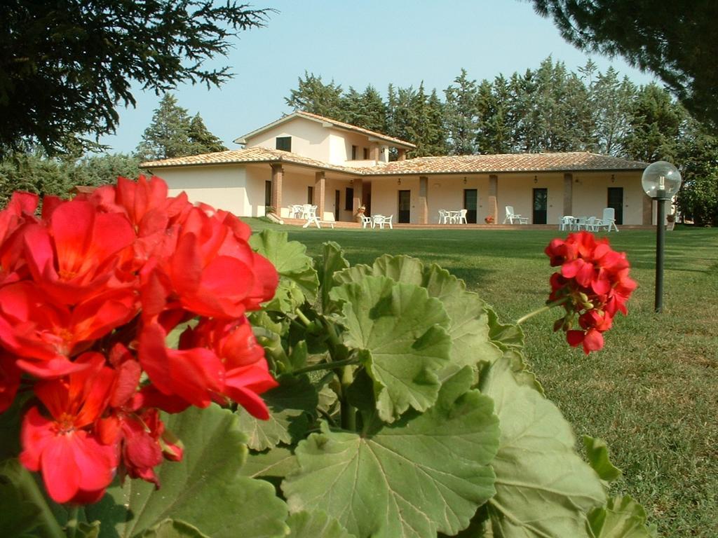 סטורניה Agriturismo Valle Martina מראה חיצוני תמונה